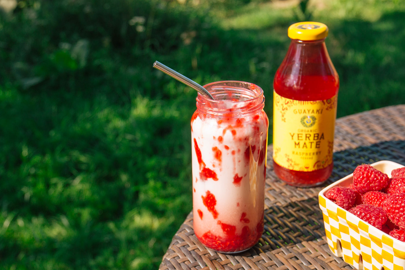 Iced Raspberry Tereré Mate Latte